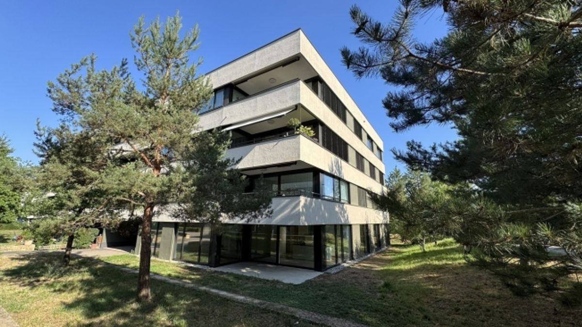 Willkommen in dieser modernen und grosszügigen 4.5-Zimmer-Wohnung - 8
