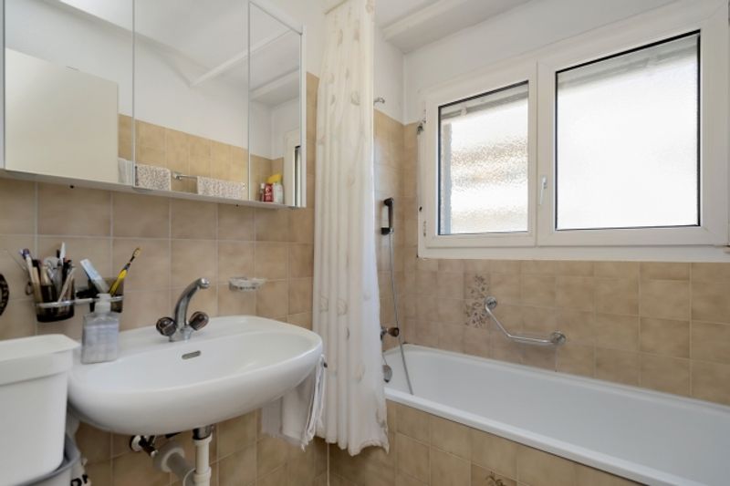 Gepflegte 4.5- Zimmer Wohnung an ruhiger Lage - 8
