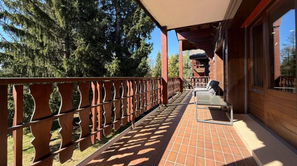 LOC 202 – PALM SPRINGS – 1. OG WESTEN - 12