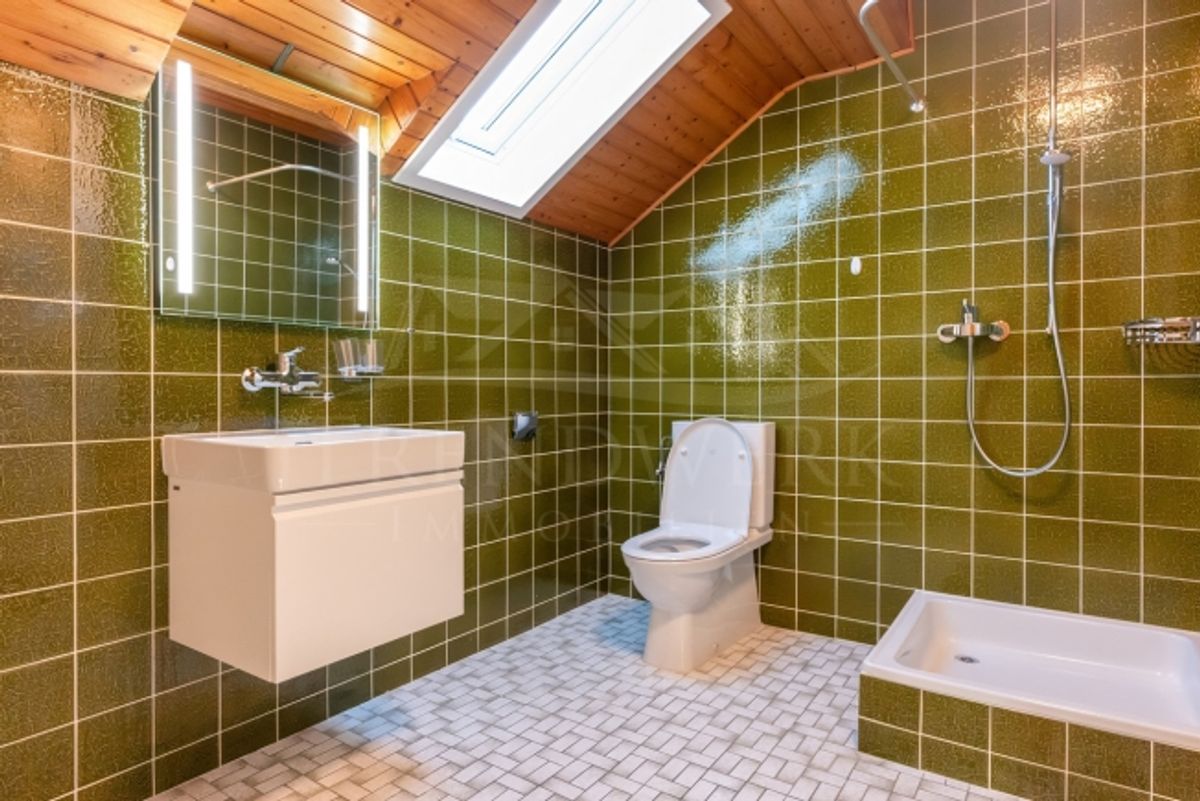 Ruhig gelegenes und helles 6-Zimmer-Einfamilienhaus in Ueberstorf - 7