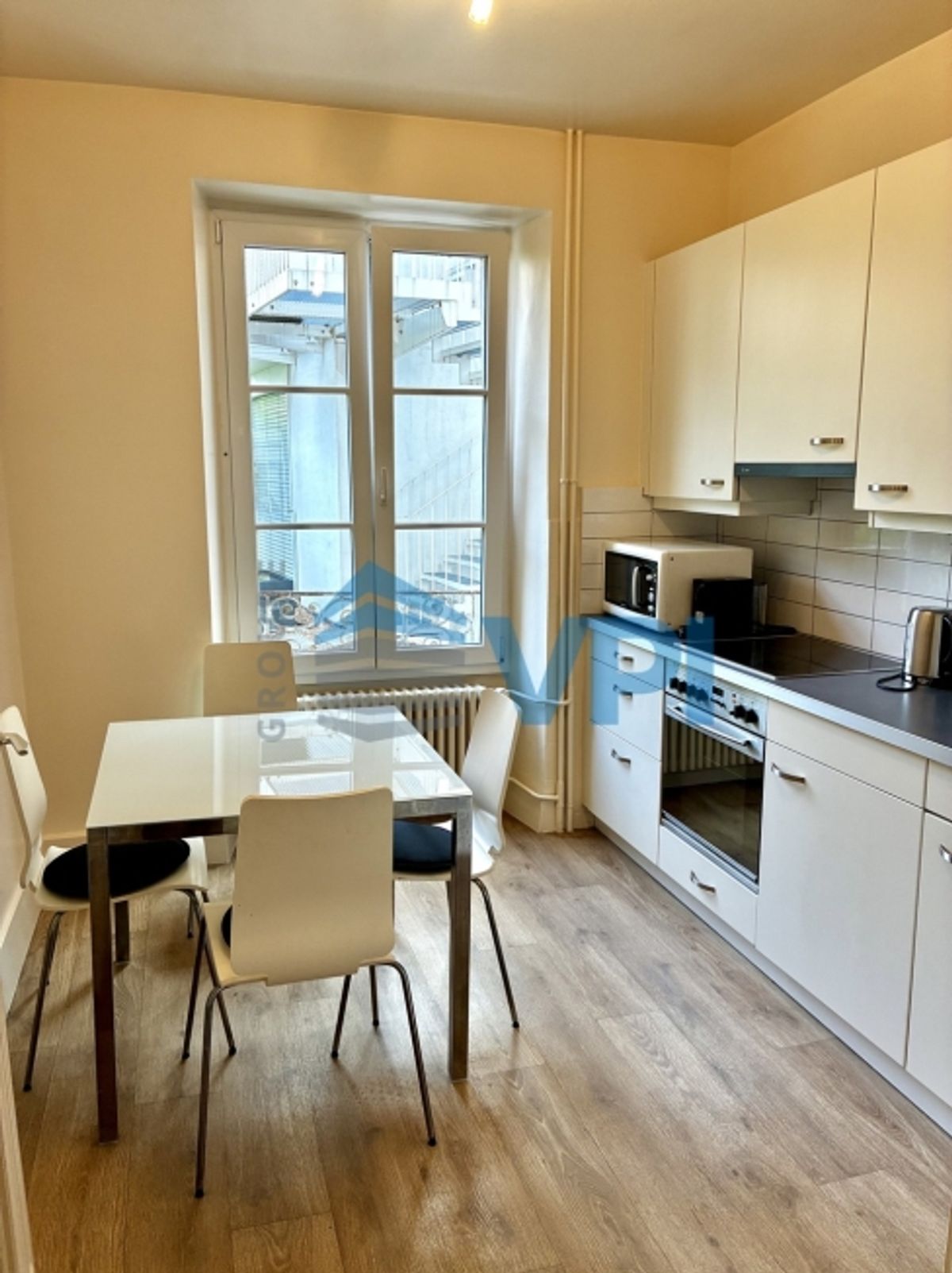 2,5-Zimmer-Wohnung mit Möbeln in unmittelbarer Nähe zum See - 1