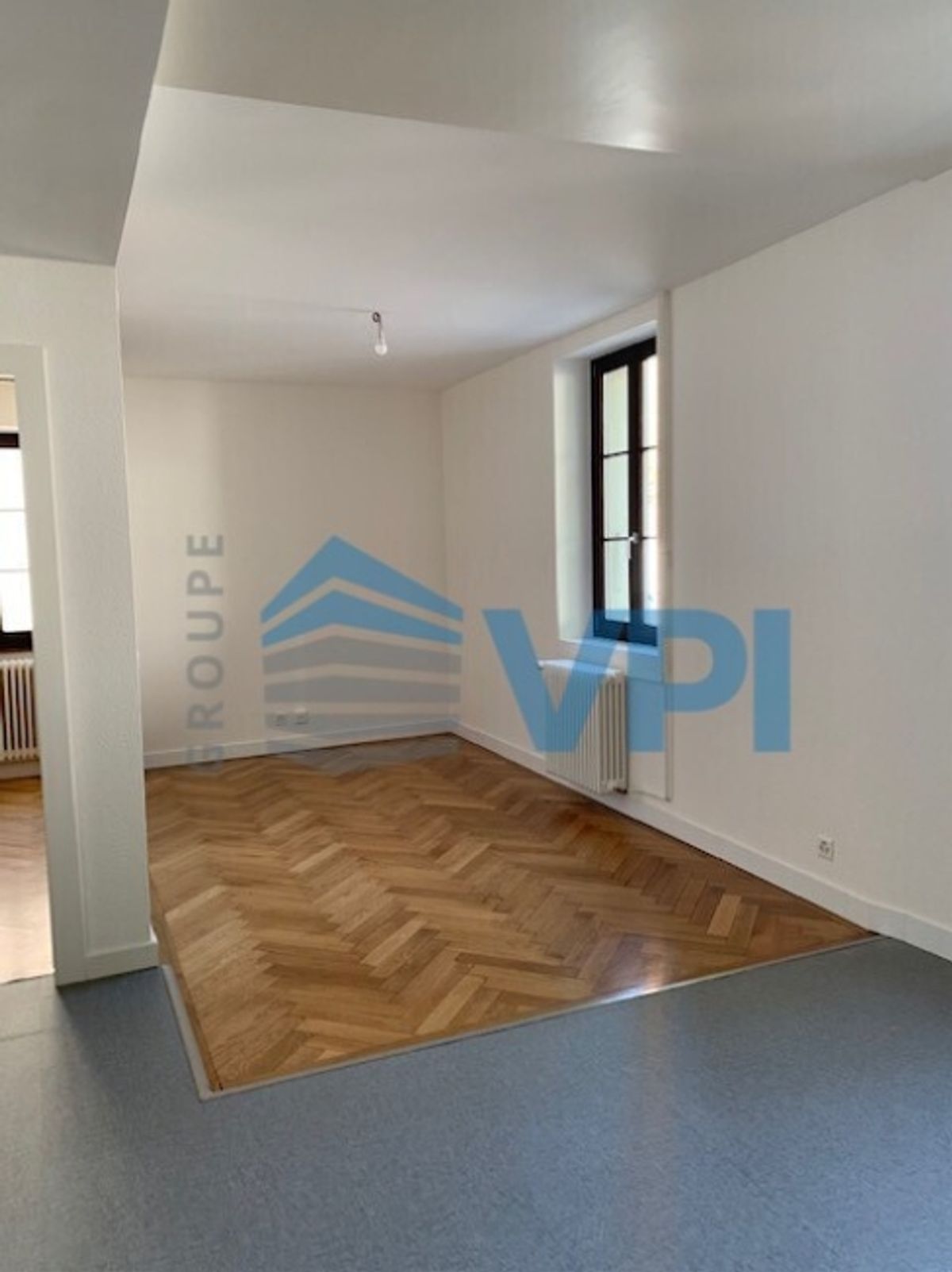 Moderne 2,5-Zimmer-Wohnung in einem Dorfhäuschen - 1