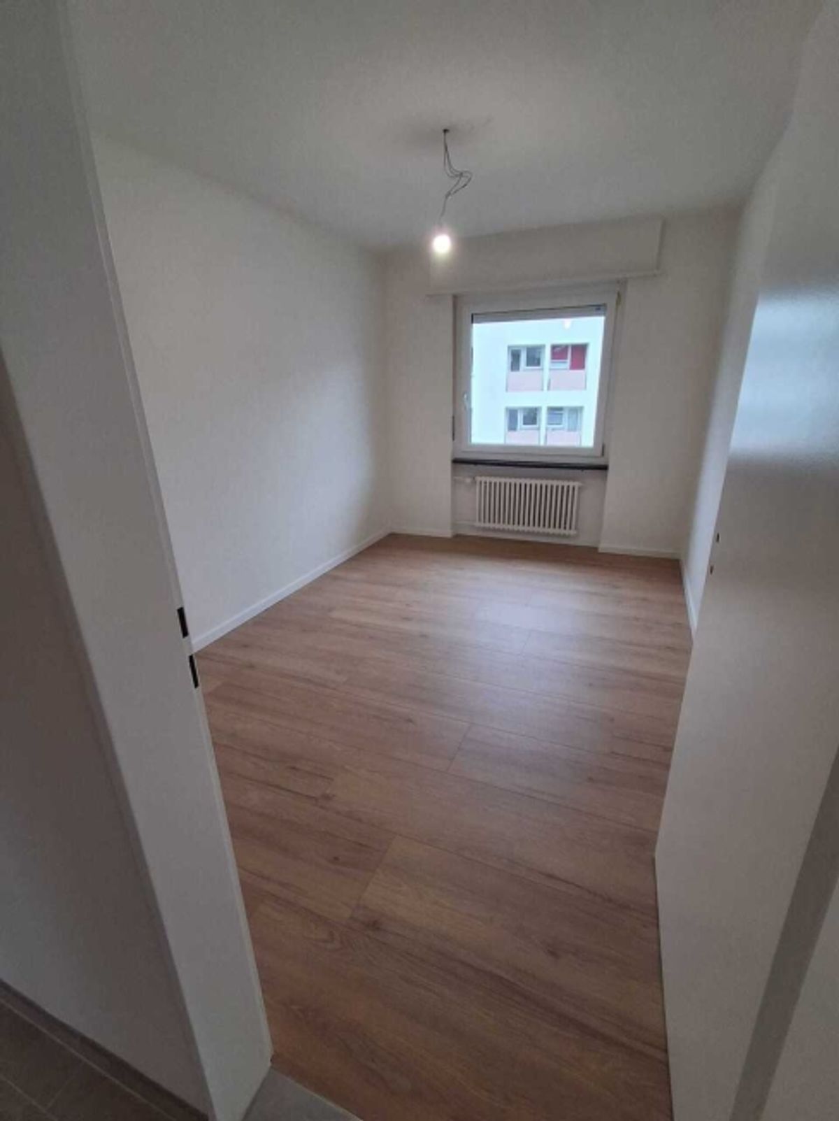 Sanierte Wohnung mit Balkon an sonnige Lage - 4
