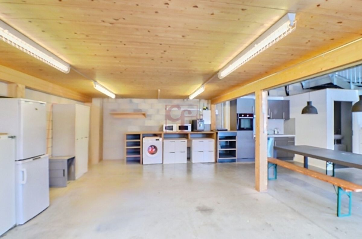Zu vermieten – Gewerbefläche (Werkstatt, Lager und Büro) 400 m² - 3