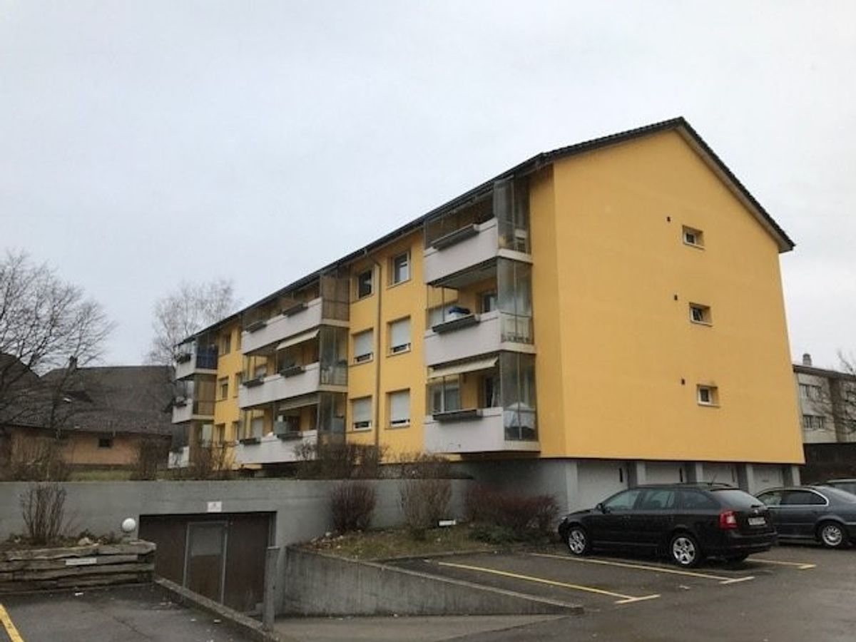 Einstellhallenplatz gesucht? - 0