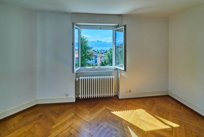 Helles Studio mit Blick auf den See - 1