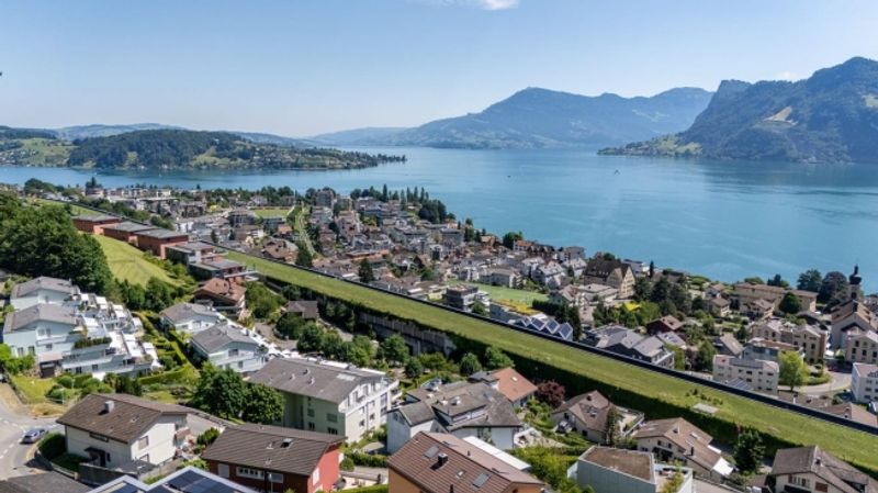 Panoramawohnen über dem Vierwaldstättersee - Herrlich Leben und Steuervorteile geniessen - - 2