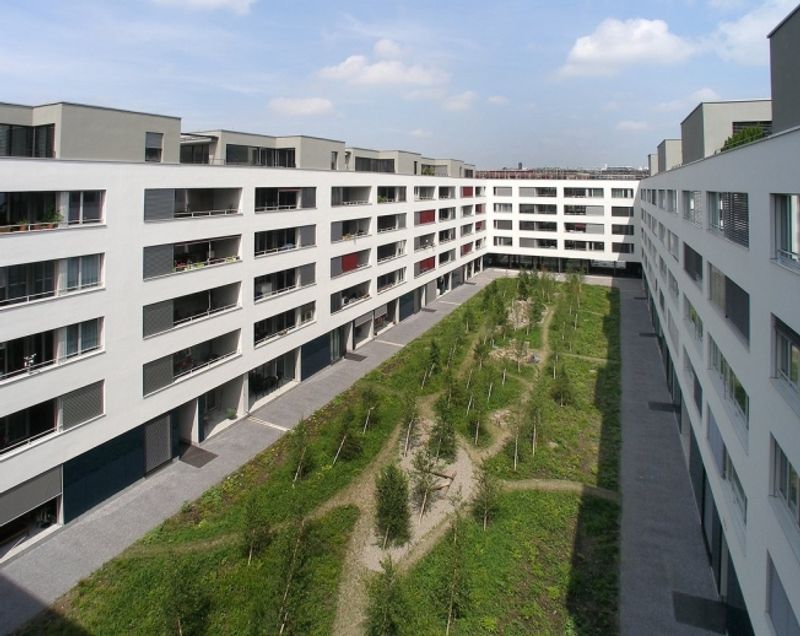 Moderne 3.5 Zimmer-Wohnung - 1