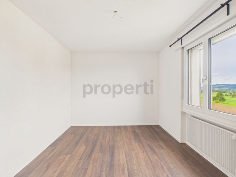 Einmalige Chance mit Seesicht 4.5-Zimmer-Wohnung mit Potenzial in Nottwil - 12