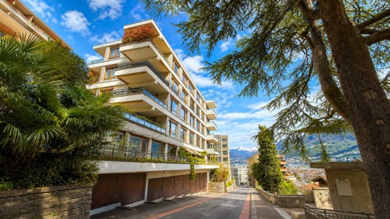 Pied-à-terre im Zentrum von Lugano mit dominanter Aussicht - 14
