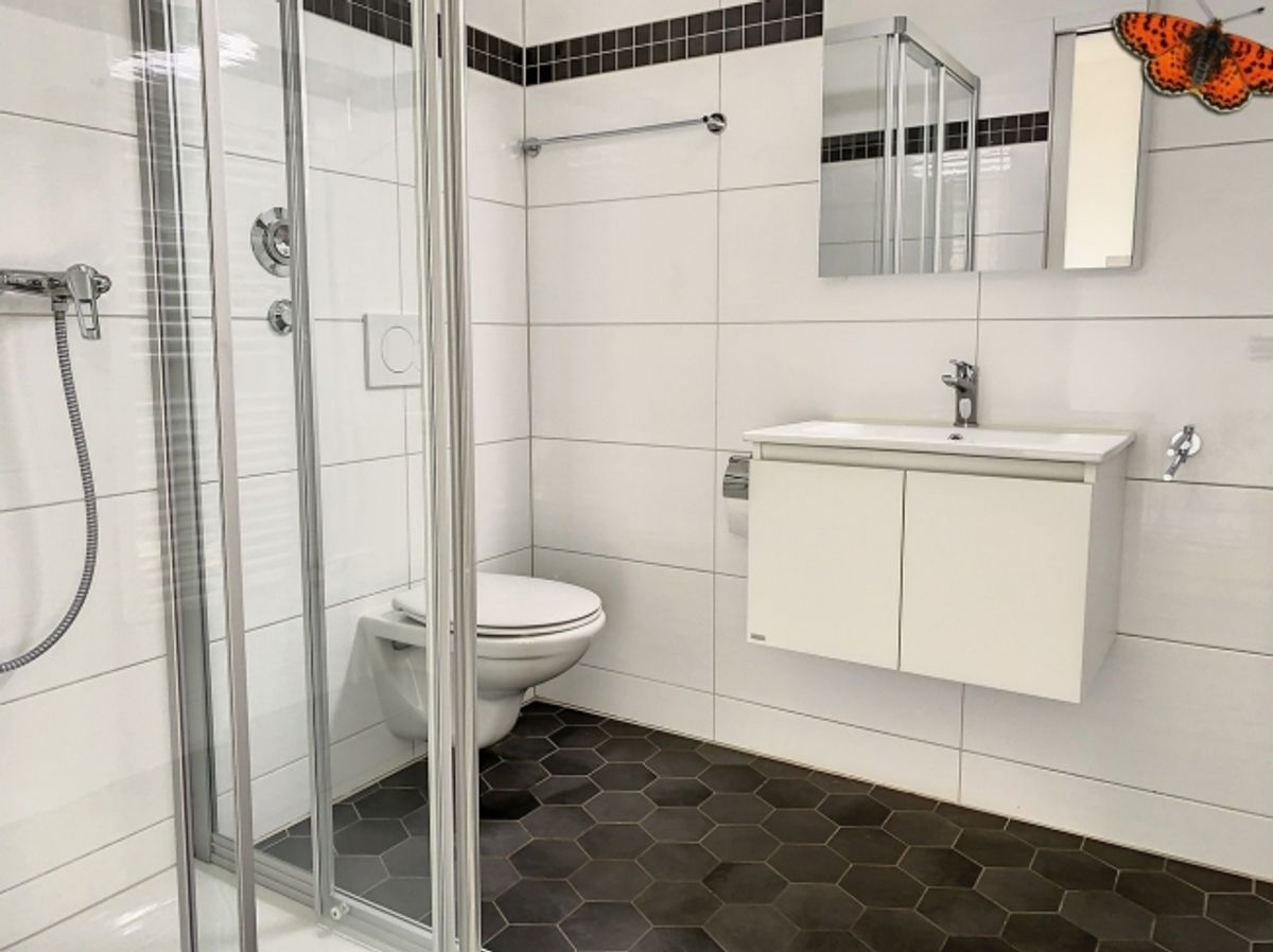 2 ZIMMER – Ruhe! - 5
