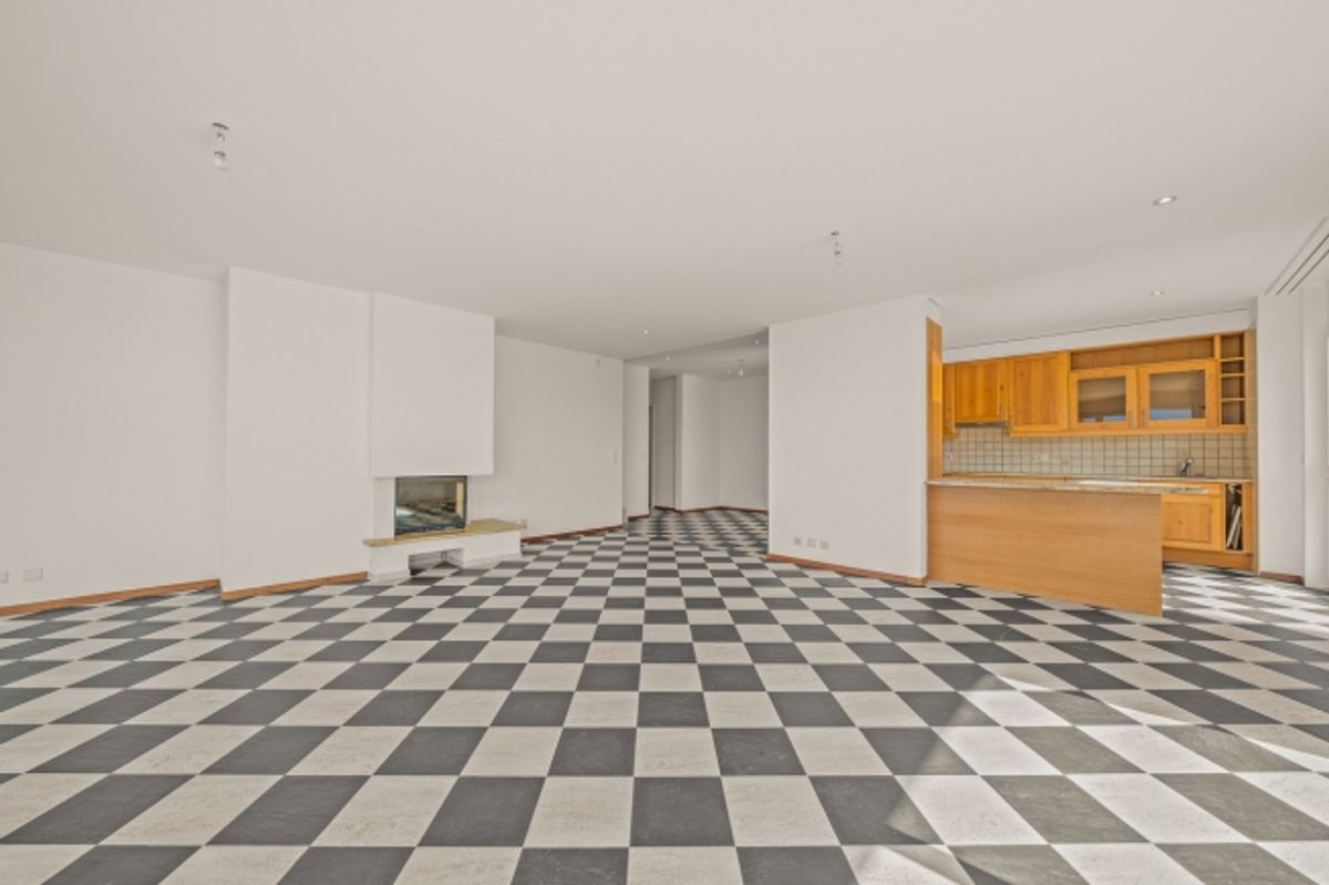 Ein Balkon mit Blick auf den Genfersee – geräumige 5,5-Zimmer-Wohnung mit 166 m² - 2
