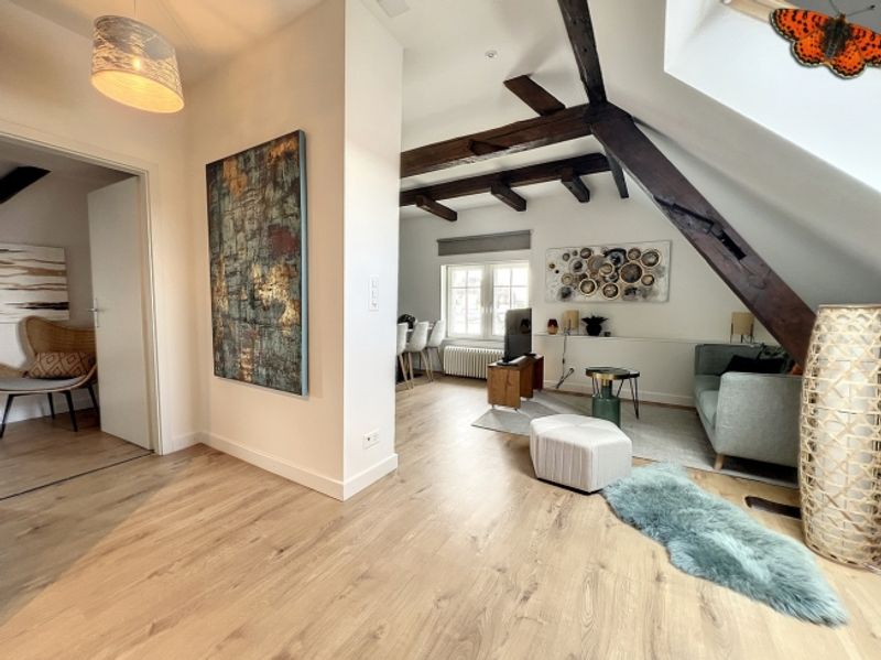 2 ½ ZIMMER – Möbliert! - 2