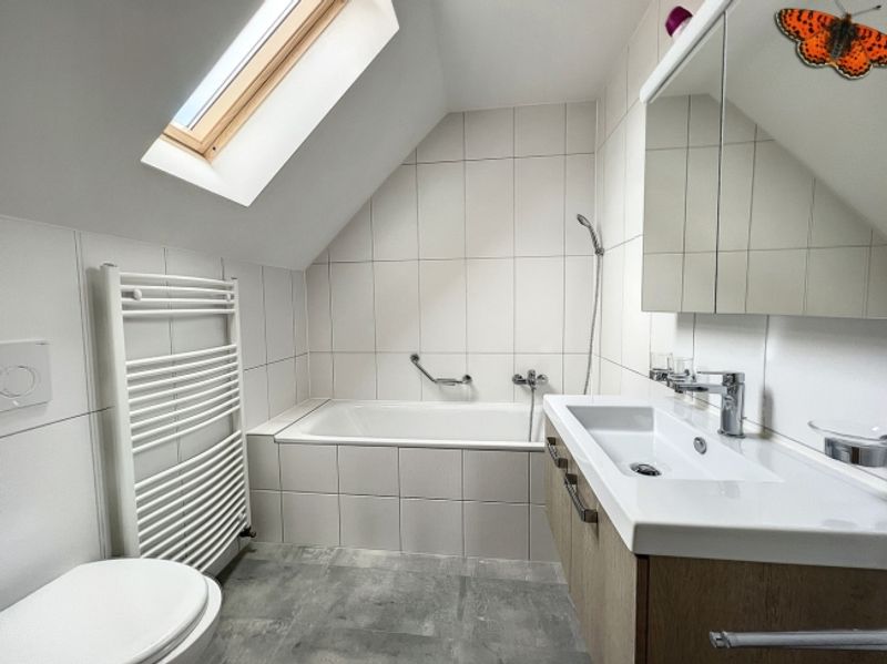 2 ½ ZIMMER – Möbliert! - 7