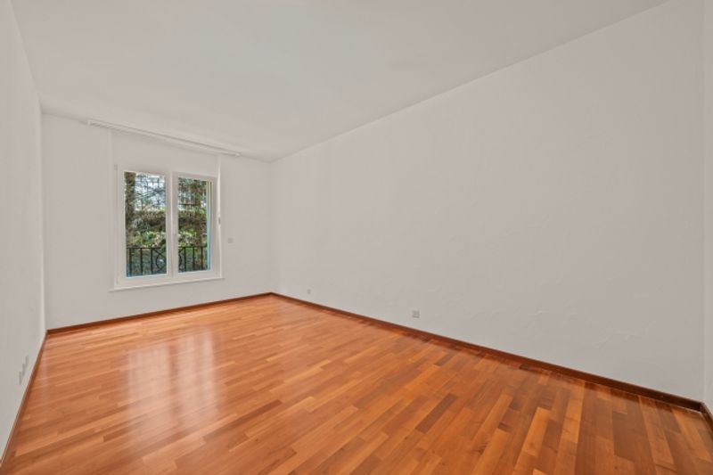 Ein Balkon mit Blick auf den Genfersee – geräumige 5,5-Zimmer-Wohnung mit 166 m² - 10