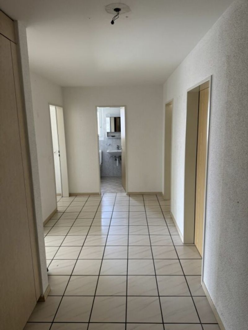 Schöne 3.5-Zimmer-Parterrewohnung mit Sitzplatz - 5