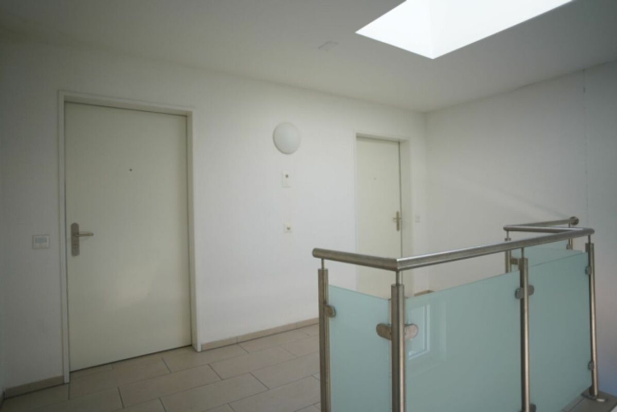 Moderne 3.5-Zimmerwohnung an sehr zentraler und schöner Lage - 1