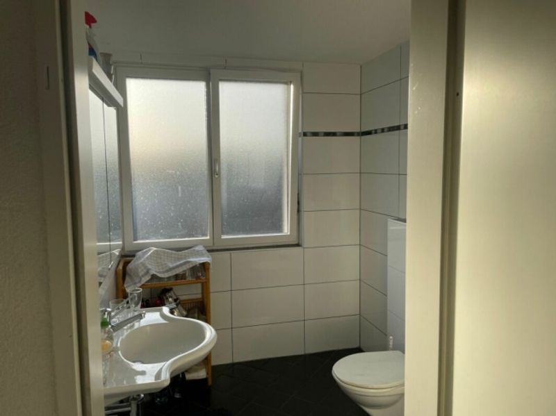 Moderne 3.5-Zimmerwohnung an sehr zentraler und schöner Lage - 9