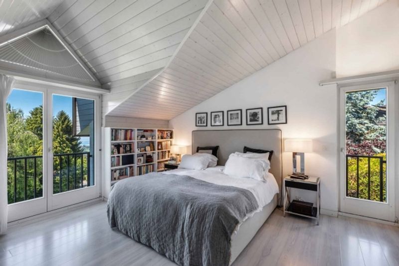 6,5-Zimmer-freistehende Villa mit Blick auf den Genfersee - 10