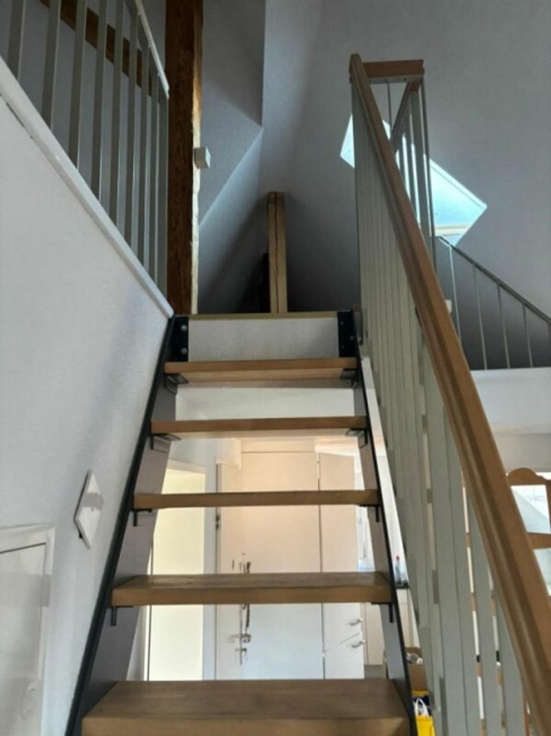 Wunderschöne 2.5-Zimmerwohnung mit Galerie - 9