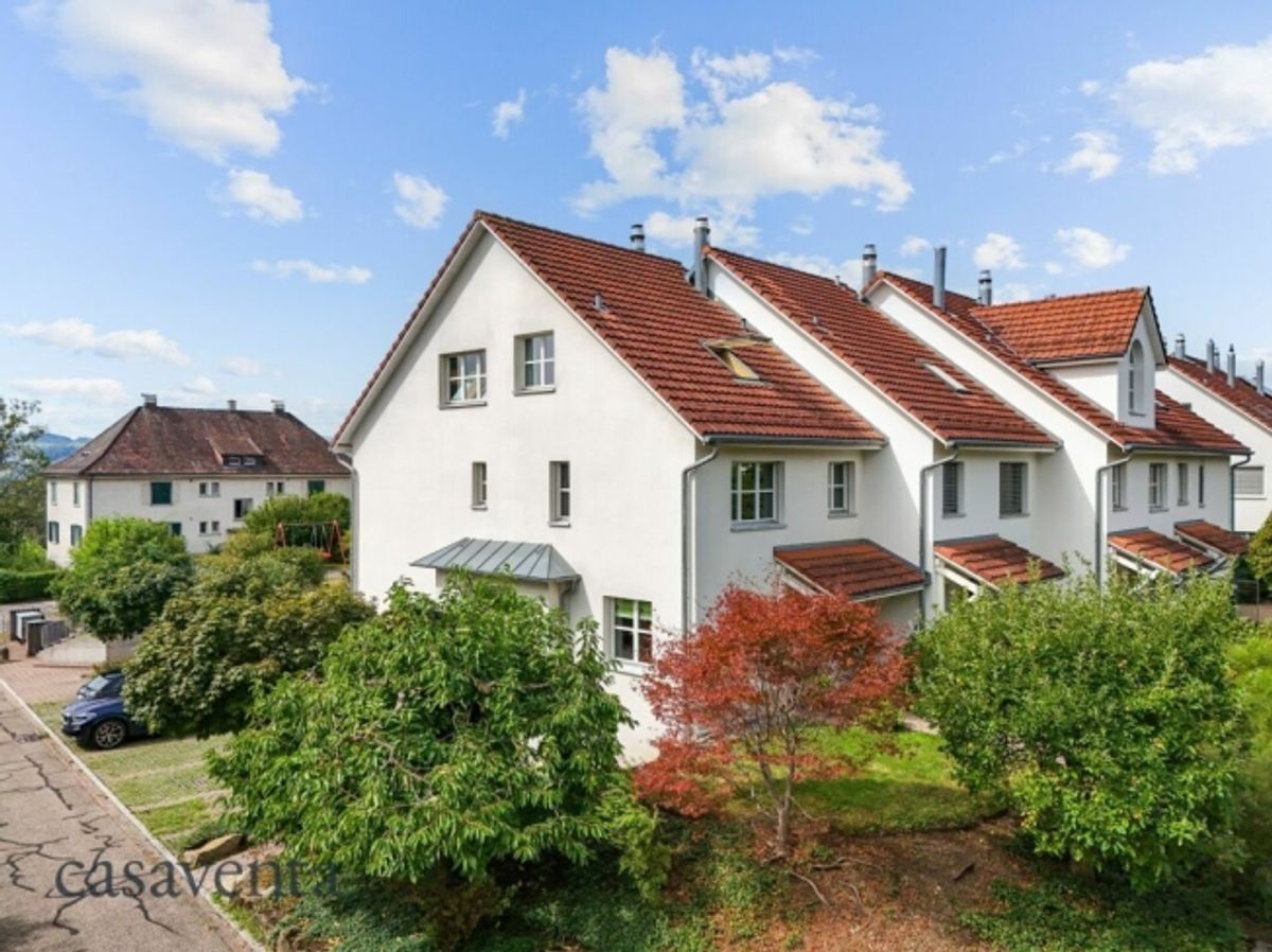 Bankengeprüftes Eckhaus mit viel Raum für Familien - 1
