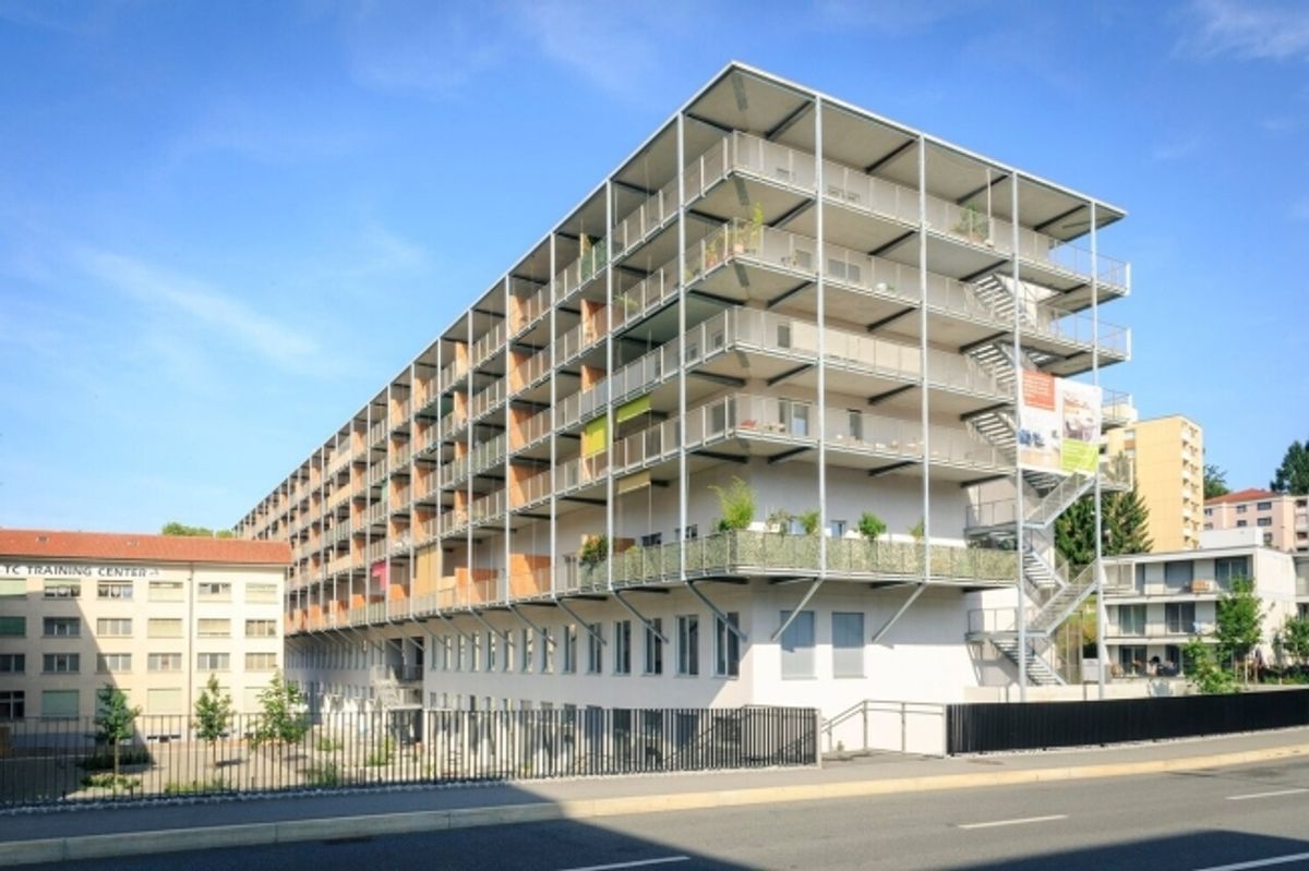 2.5-Zimmerwohnung im 5. Stock - 0