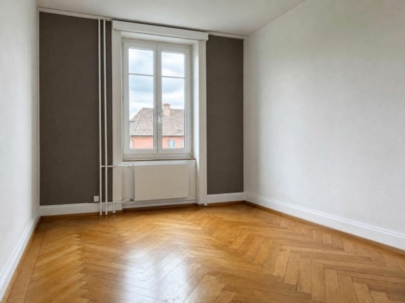Tolle und sonnige Altbauwohnung mit Charme  - Nähe KSW - 5
