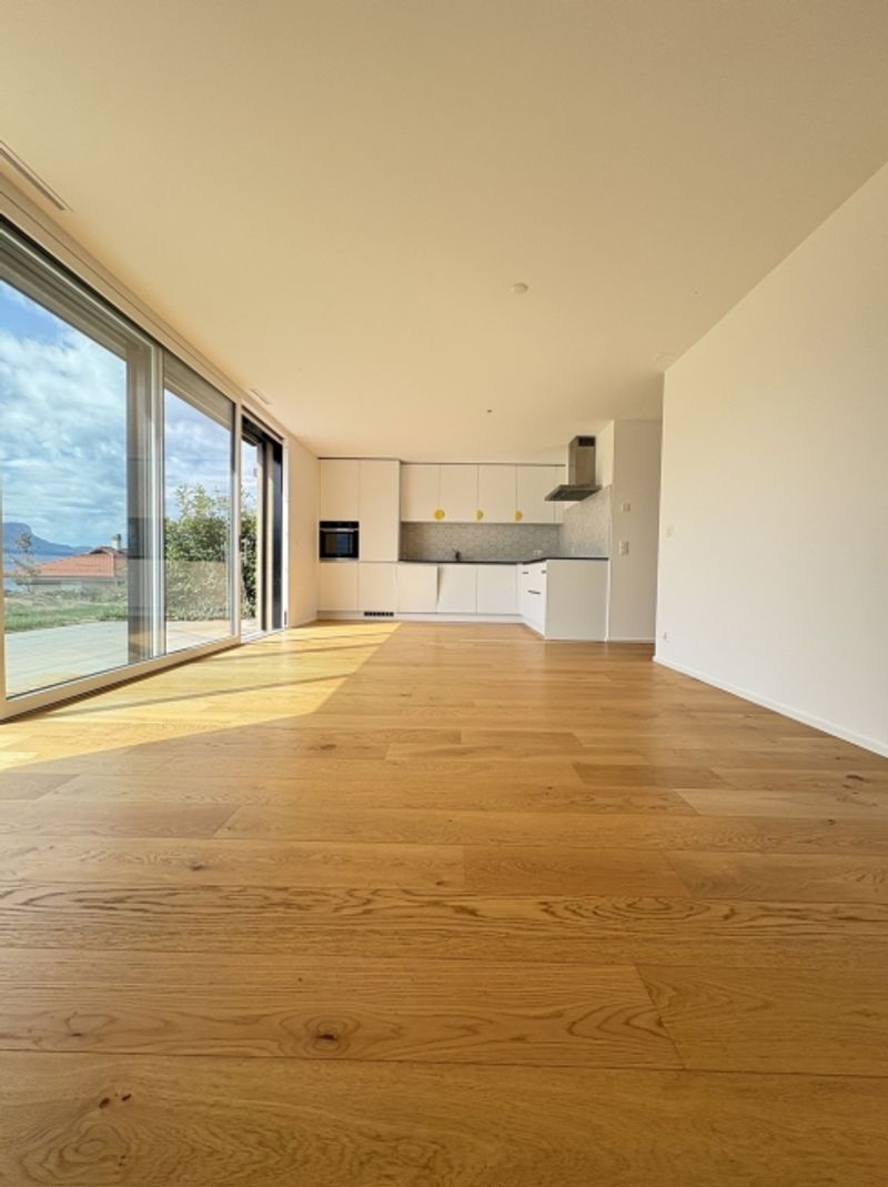 Wunderschöne 3.5-Zimmer-Wohnung mit Garten und Seeblick in Chardonne - 4