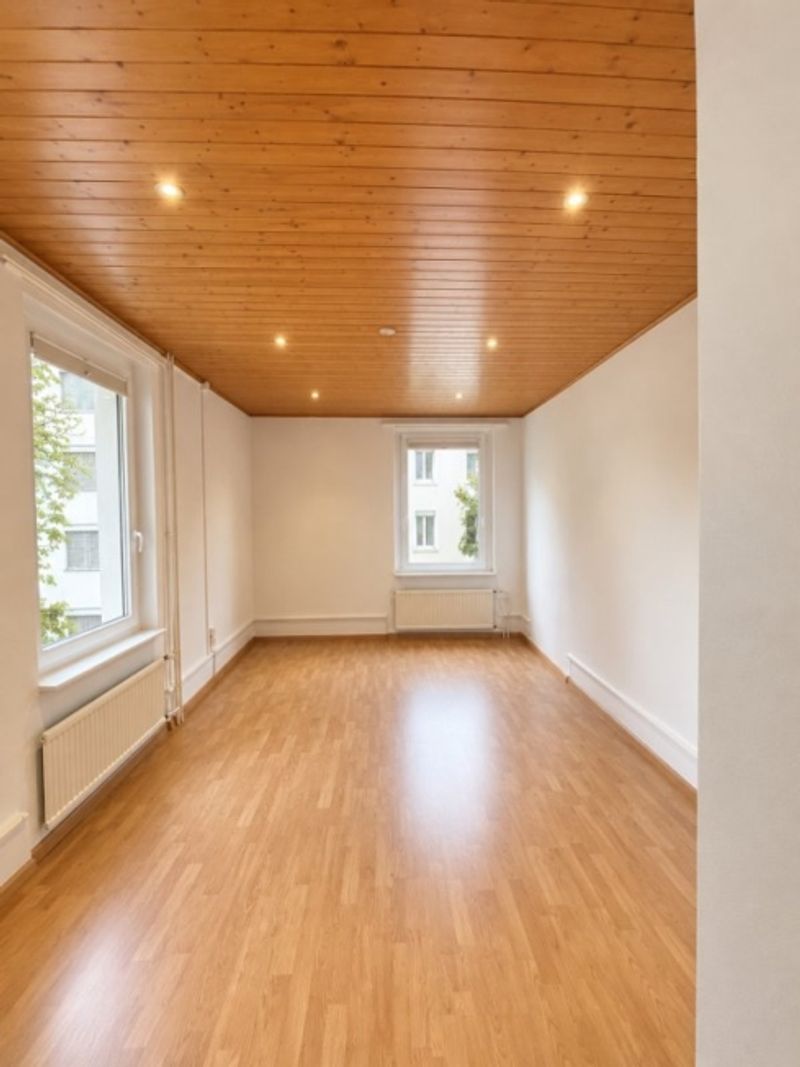 Attraktive 3-Zimmerwohnung im 1. OG unmittelbar von Basel - Binningen/Dorenbach - 2
