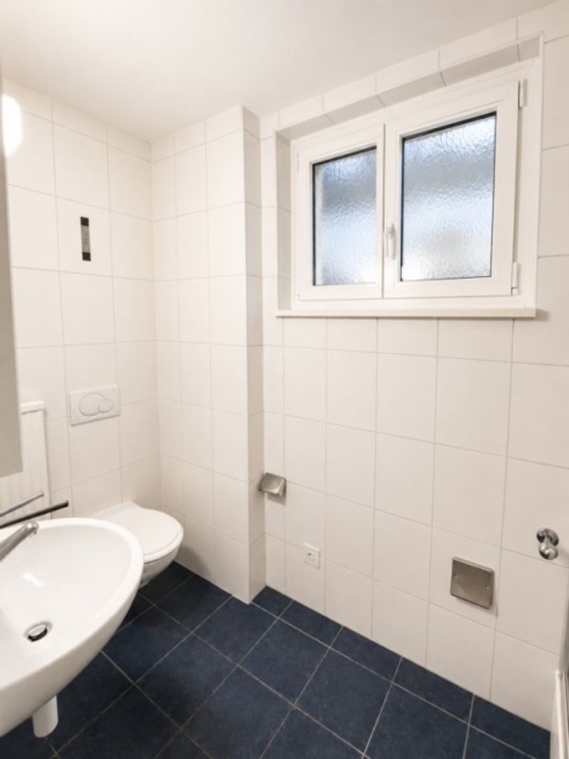 Attraktive 3-Zimmerwohnung im 1. OG unmittelbar von Basel - Binningen/Dorenbach - 6