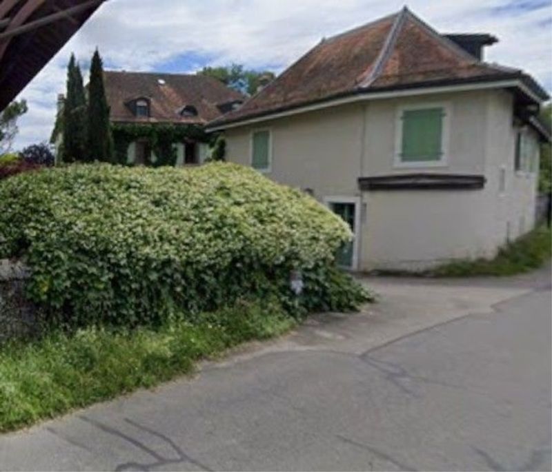 *Wohnung* - 4