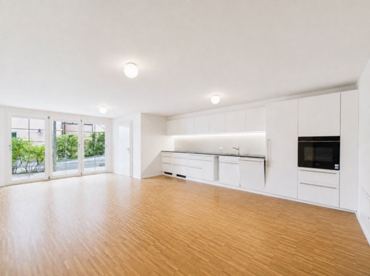 Grosszügiges Wohnen mit Loft - Charakter und Terrasse in Thalwil - 3