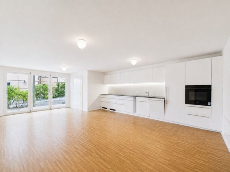 Grosszügiges Wohnen mit Loft - Charakter und Terrasse in Thalwil - 4