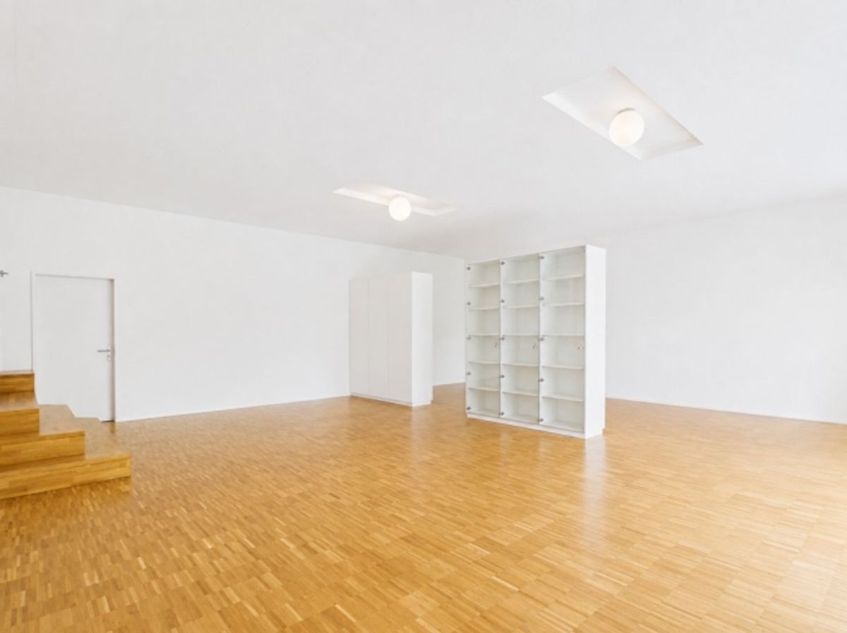 Grosszügiges Wohnen mit Loft - Charakter und Terrasse in Thalwil - 11