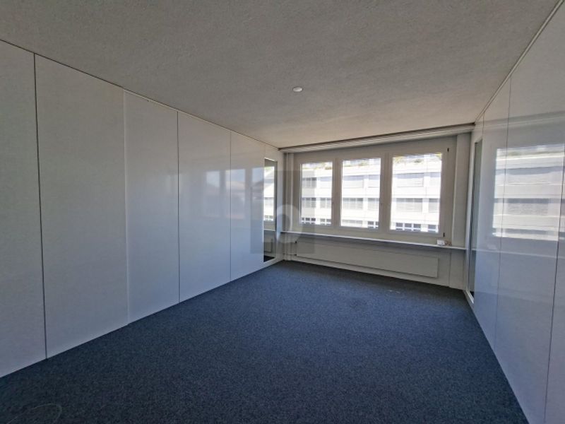 ATTRAKTIVES EINZELBÜRO ZU TOP-KONDITIONEN - 5