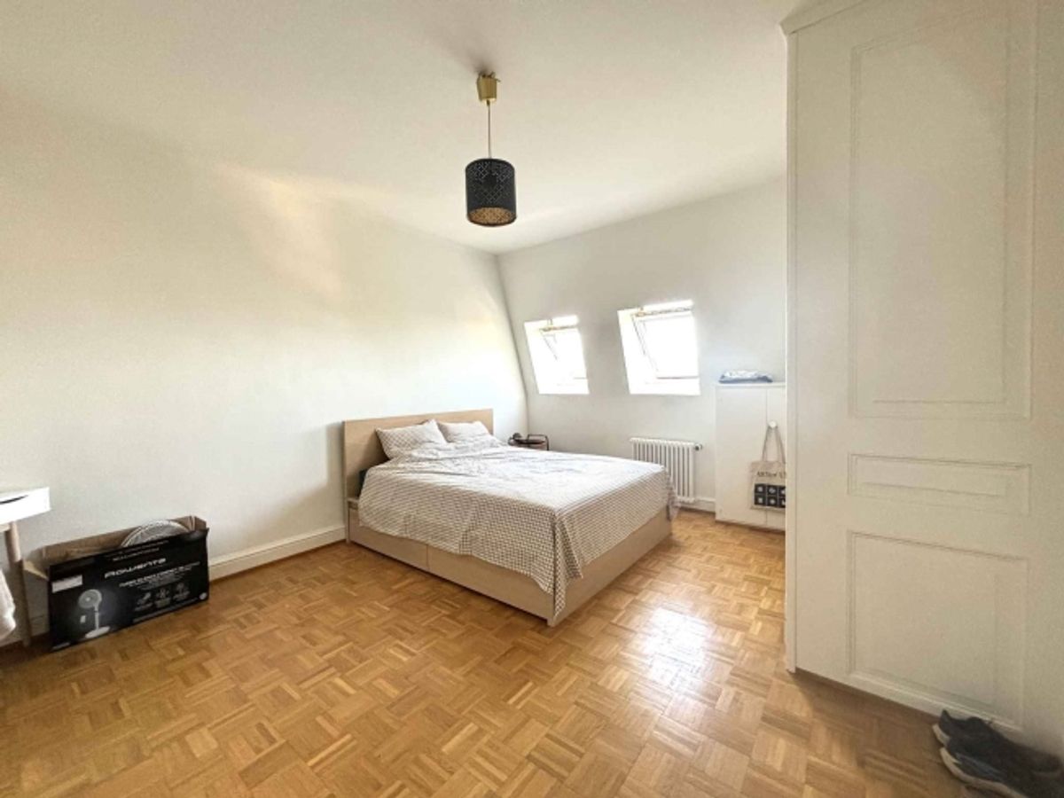 Charmante 5,5-Zimmer-Wohnung im Herzen des Sous-Gare-Bezirks in Lausanne - 3