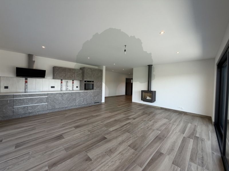 Wunderschöne 4,5-Zimmer-Luxuswohnung mit Terrasse und Garten - 4