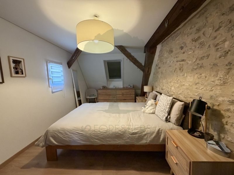 Renoviertes 2,5-Zimmer-Apartment mit Terrasse im Herzen von Porrentruy - 9