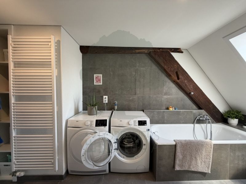 Renoviertes 2,5-Zimmer-Apartment mit Terrasse im Herzen von Porrentruy - 11