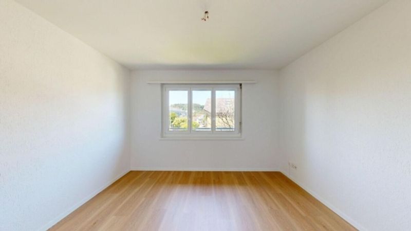 Attraktive 3.5-Zimmerwohnung mit sonnigem Balkon - Erstbezug nach liebevoller Gesamterneuerung - 4