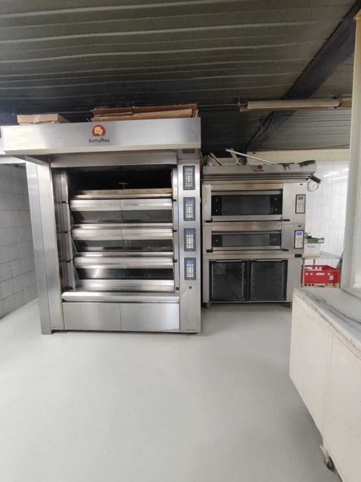 Zu vermieten – Voll ausgestattete Bäckerei / Konditorei in Sion - 13