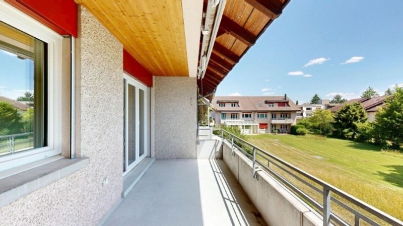 Attraktive 3.5-Zimmerwohnung mit sonnigem Balkon - Erstbezug nach liebevoller Gesamterneuerung - 10