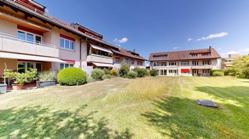 Attraktive 3.5-Zimmerwohnung mit sonnigem Balkon - Erstbezug nach liebevoller Gesamterneuerung - 13