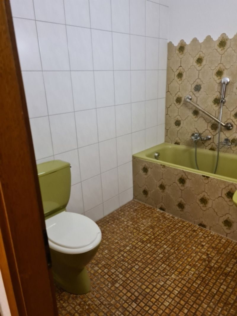 Schönes 2.5-Zimmer-Apartment zur Jahresmiete, nicht möbliert mit 1 privatem Parkplatz in Chermignon - 14