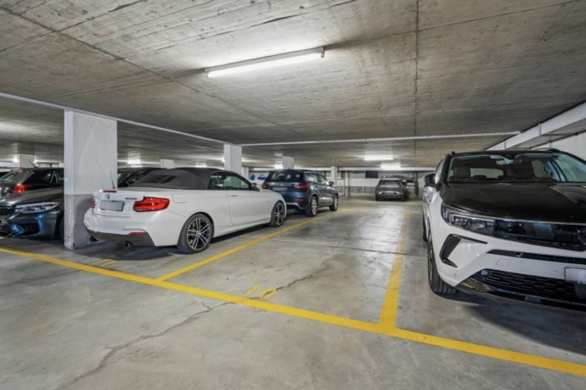 4.5 Zimmer-Wohnung an ruhiger und familienfreundlicher Lage - 9