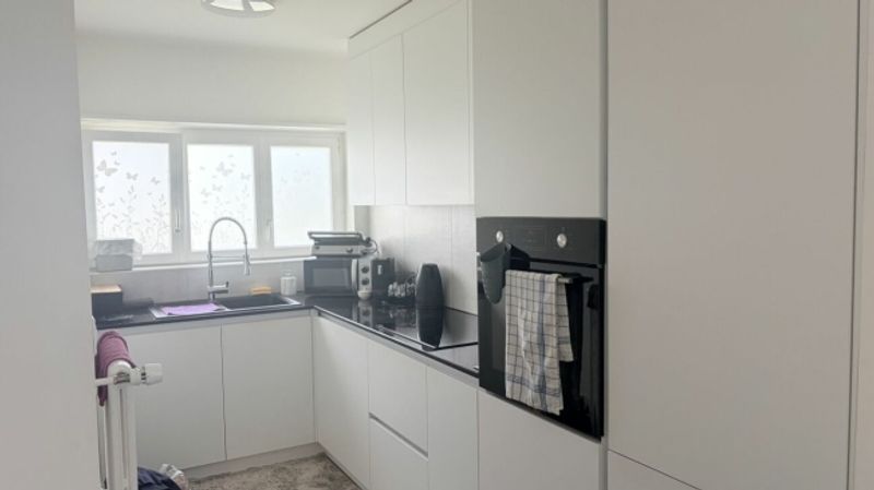 Attraktives Zweifamilienhaus in der Zone W3 - 10