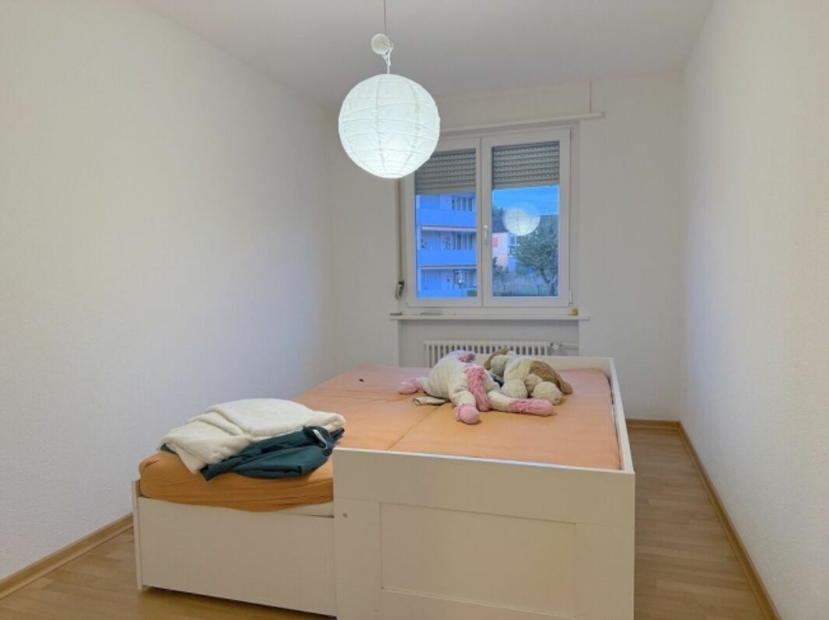 GEPFLEGTES ZUHAUSE MIT ZWEI BALKONE - 6