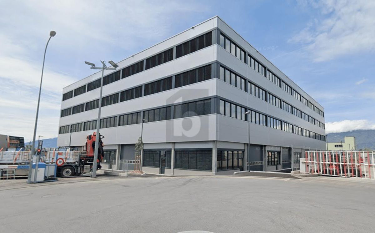 MODERNE, SPACIEUX ET POLYVALENT - 0