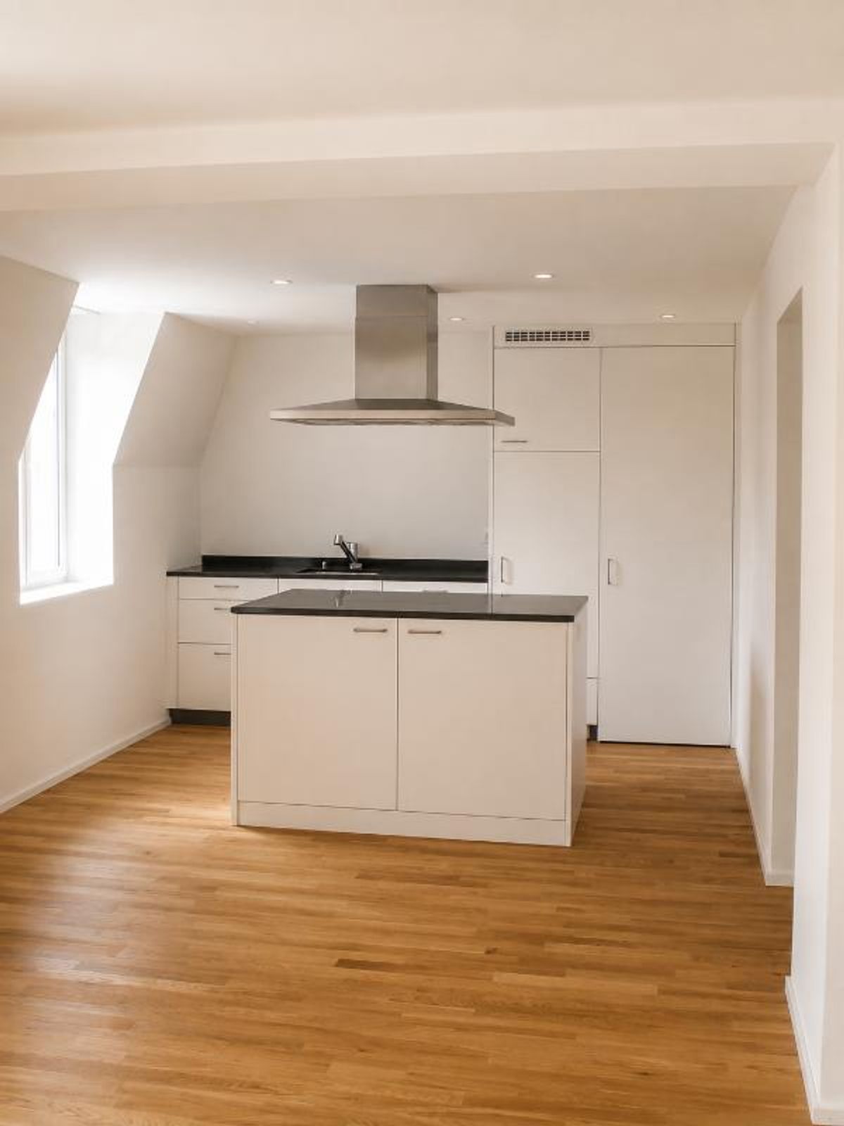 4.5 Zimmer Wohnung - 1