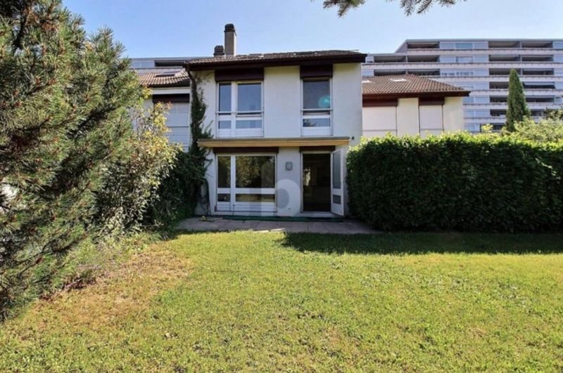 CALME AVEC JARDIN POUR TOUTE LA FAMILLE - 1